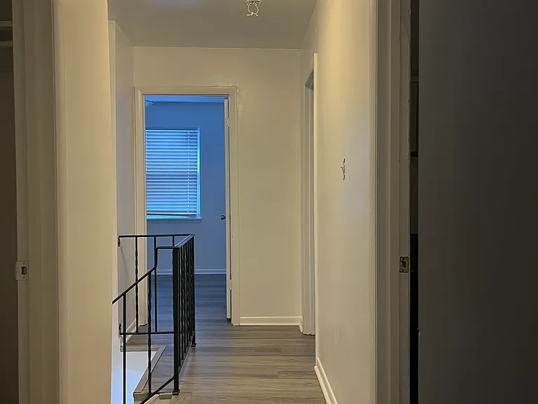 5 Margit Ln — Photo 8