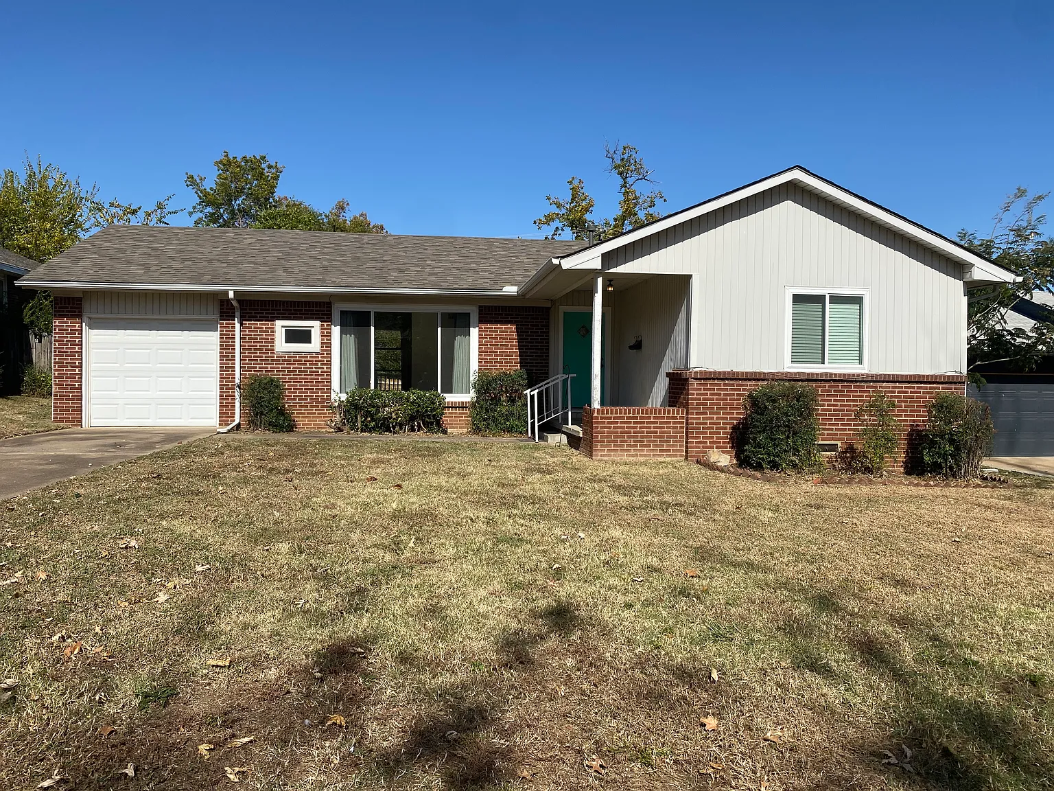 3 bed, 1168 sqft, $1,500 — Photo 1
