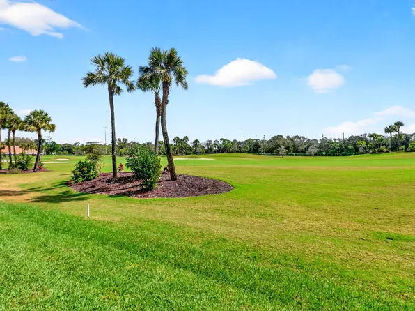 4702 Carlton Golf Drive, Lake Worth, FL 33449