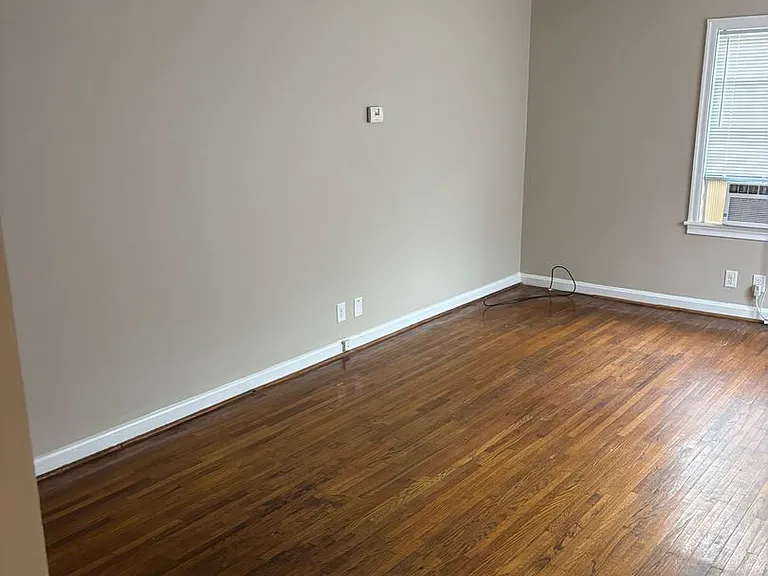 3931 Dexter Dr — Photo 9