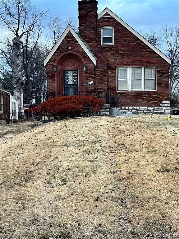 6351 Garesche Ave photo 1