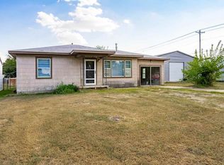 1316 Kaw St, Perry, OK 73077