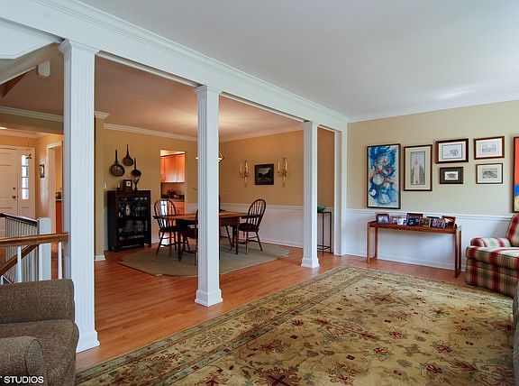 4th image of 3019 Highland Ave