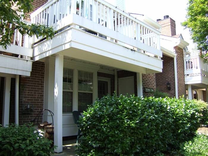1st image of 2584 S Arlington Mill Dr #5