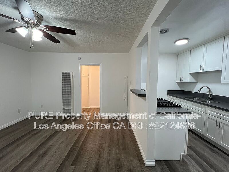 1st image of 269 E Market St APT 2