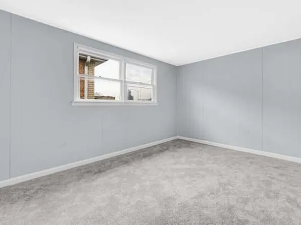 7347 W Addison St, Chicago, IL 60634