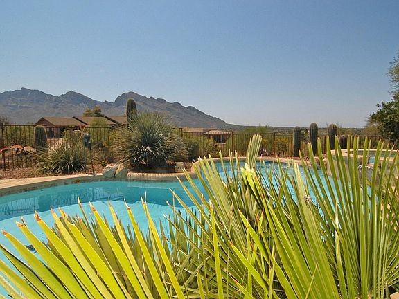 2nd image of 10775 N Poinsettia Dr