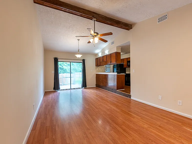 3101 Village West Dr — Photo 5