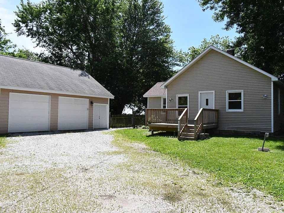 3734 NW 117th Pl