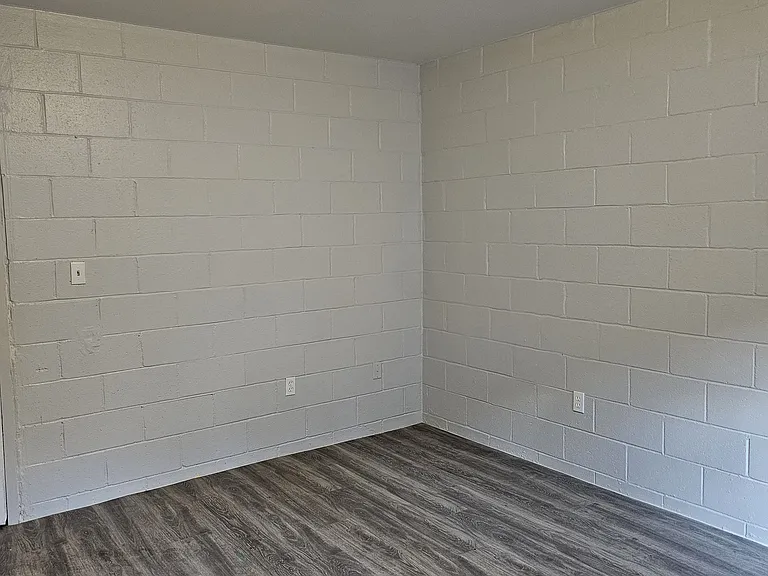 10 Dorm Dr #2 — Photo 5