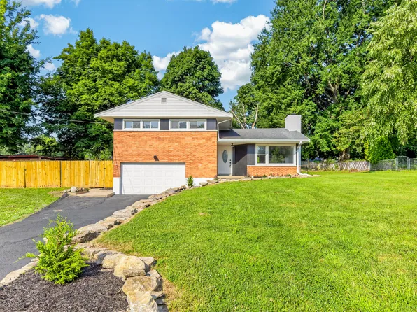 18 Lacresta Dr, Florence, KY 41042