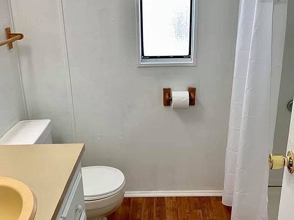 4th image of 8062 71st Way