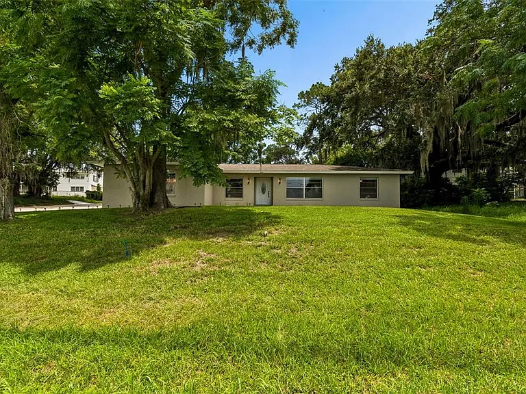 400 E Silver Star Rd — Photo 3