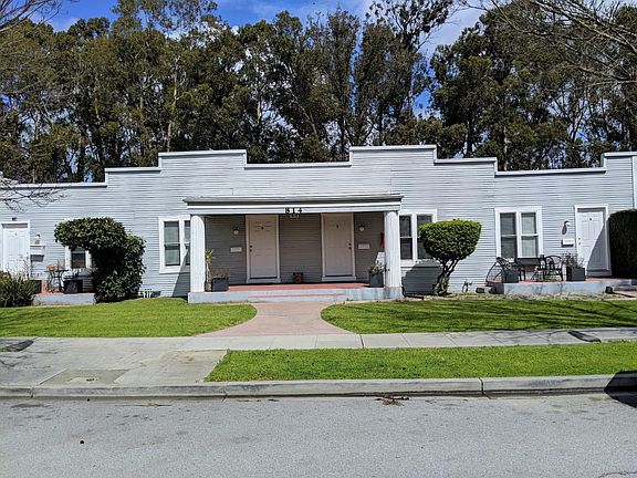 2nd image of 814 Edgehill Dr