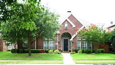 1st image of 615 Clifton Ct
