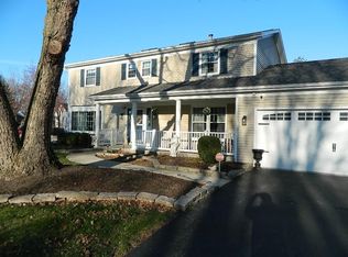 1759 Rowntree Ln, Rockford, IL 61107