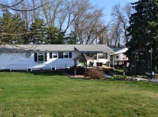1028 Alexander Spring Rd, Carlisle, PA 17015