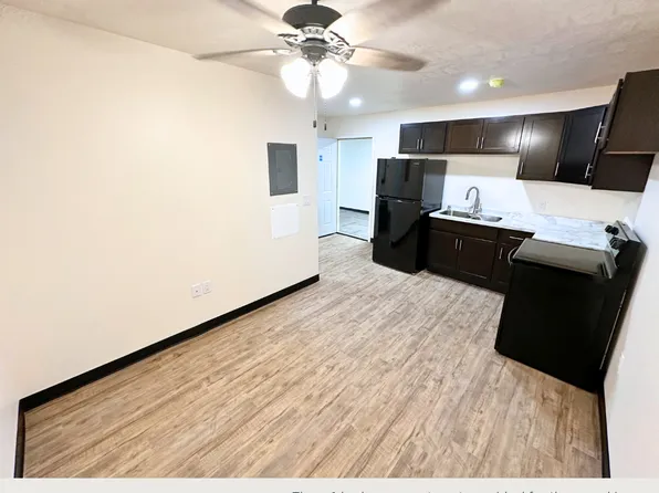 Emmetsburg 20-Unit (Huron Apartments)