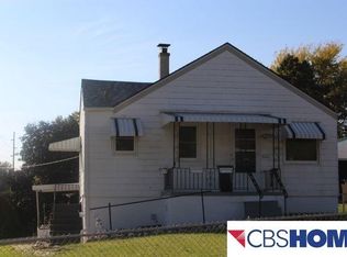 6256 S 40th St, Omaha, NE 68107