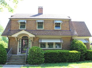 1667 N Prairie St, Galesburg, IL 61401