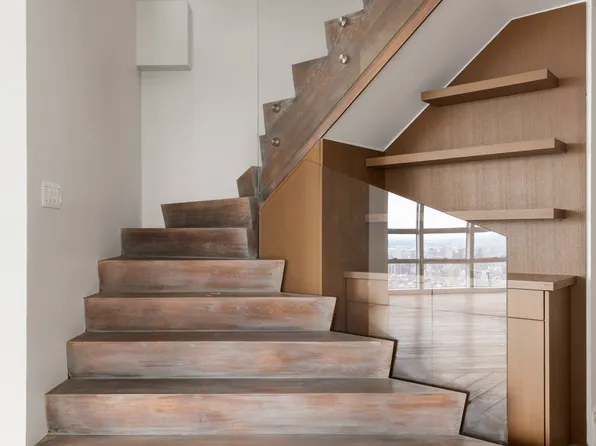 146 West 57th Street image 11 of 19