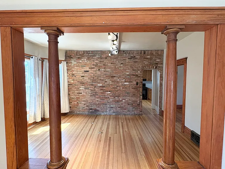 928 N Corona St — Photo 26