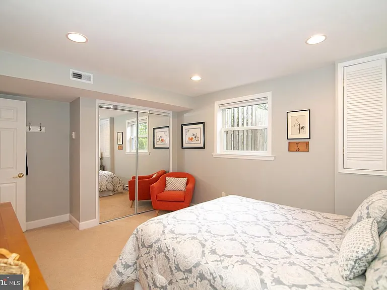 8411 Morey Ln — Photo 63