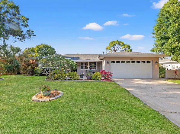 2701 65th Ave S, Saint Petersburg, FL 33712