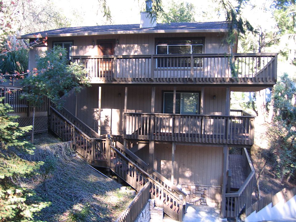1st image of 385 Bethany Dr