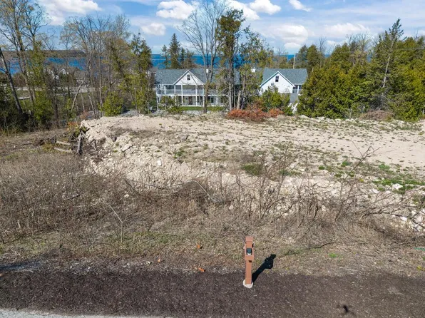 11023 Liberty Park Cir W, Sister Bay, WI 54234