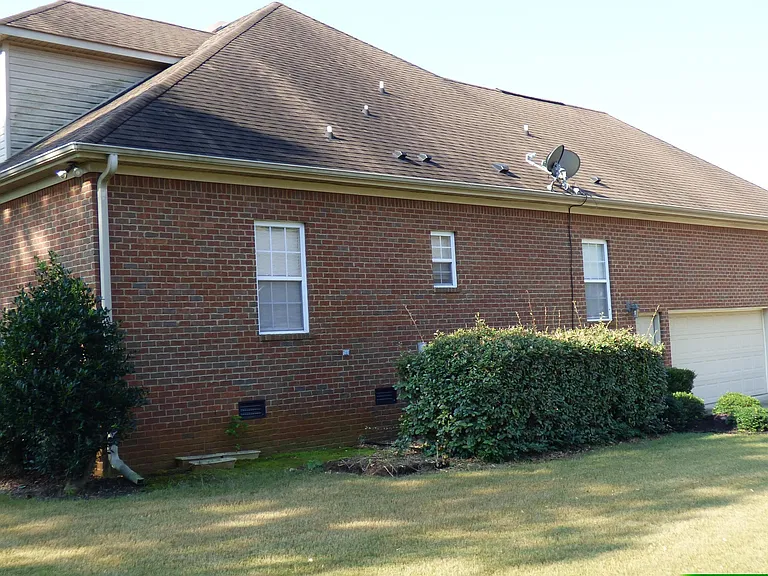 100 Mayfair Ct — Photo 35