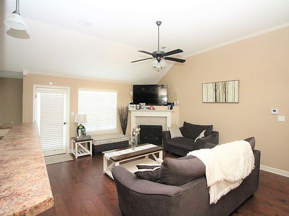 2nd image of 3254 Scott Hill Cir