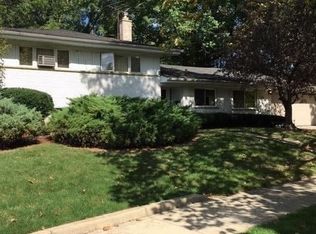 2411 Buckingham Rd, Ann Arbor, MI 48104
