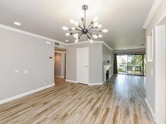 2nd image of 4018 Apricot Dr #4018