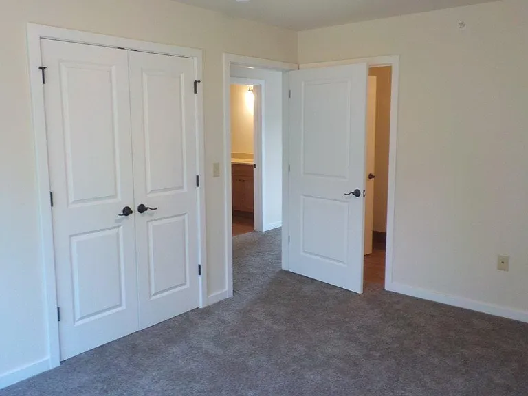 239 Easterly Pkwy — Photo 27
