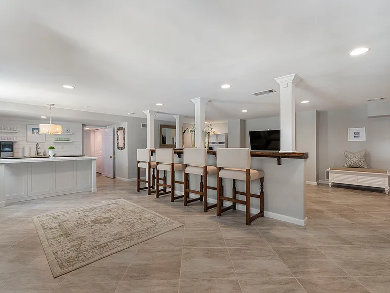4470 Chatworth Ct NE — Photo 44