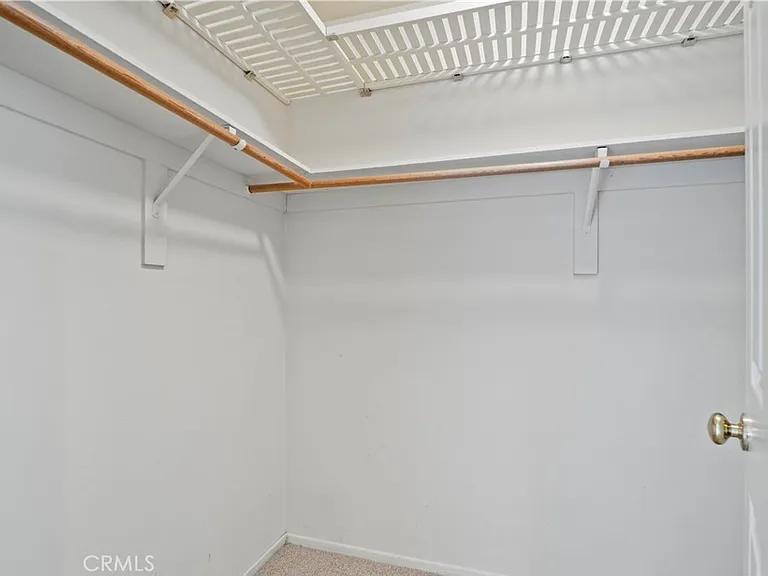 5637 Redwood Ave — Photo 13