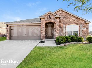 513 Azalea Dr, Nevada, TX 75173