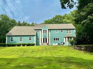 83 Mountain Laurel Dr, Middletown, CT 06457
