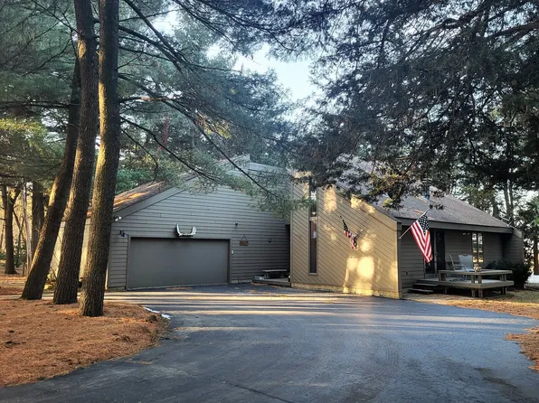 9445 Buell Rd, Rock Falls, IL 61071