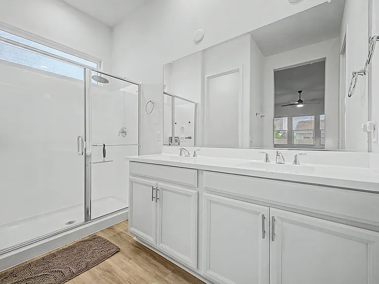 10112 E Trent Ave — Photo 20