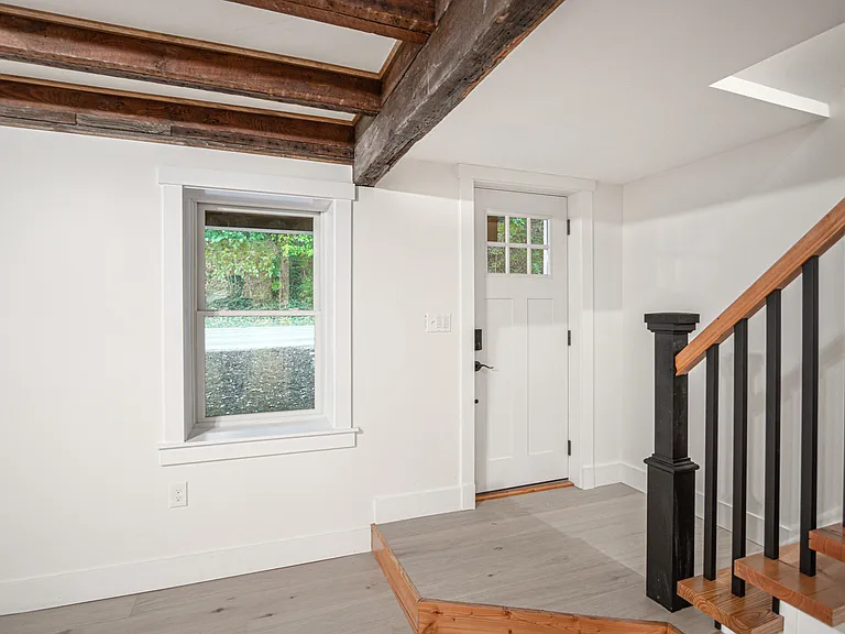 9 S Main St — Photo 5