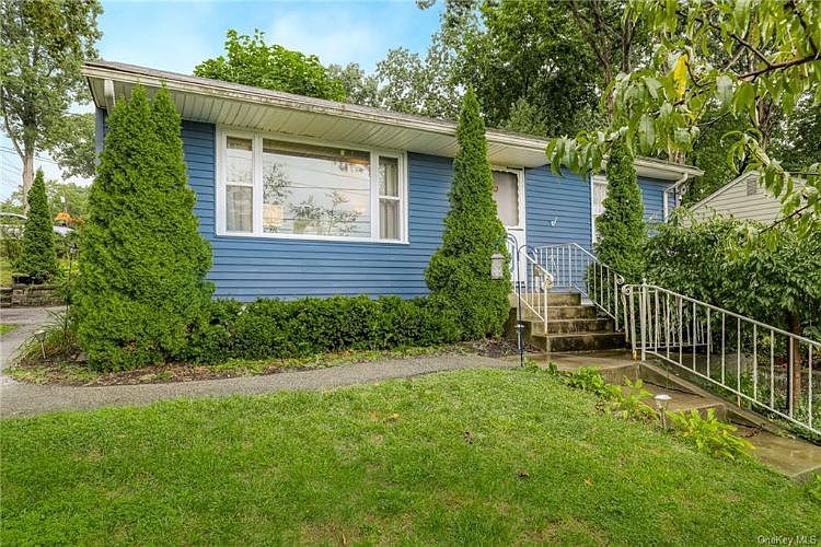 1st image of 48 W Lewis Ave