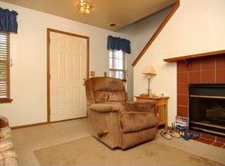 80 E Aspen Cir, Hainesville, IL
