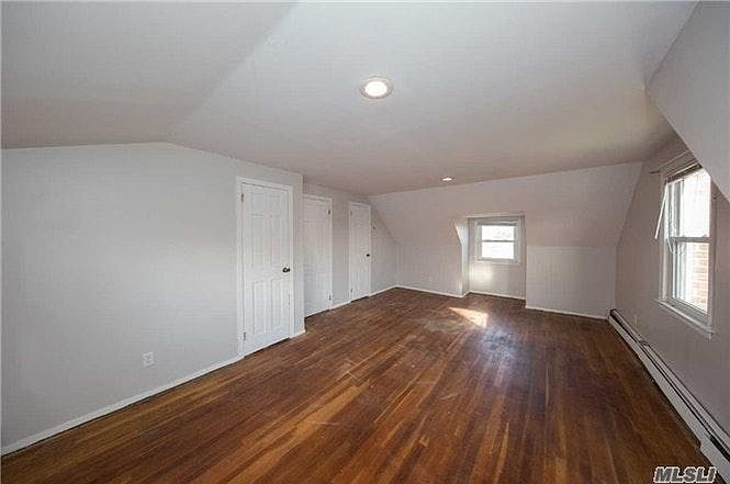 1st image of 20 Henry Avenue # Floor