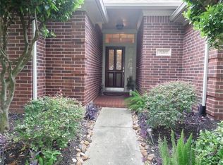 17207 Lantana Dr, Sugar Land, TX 77479