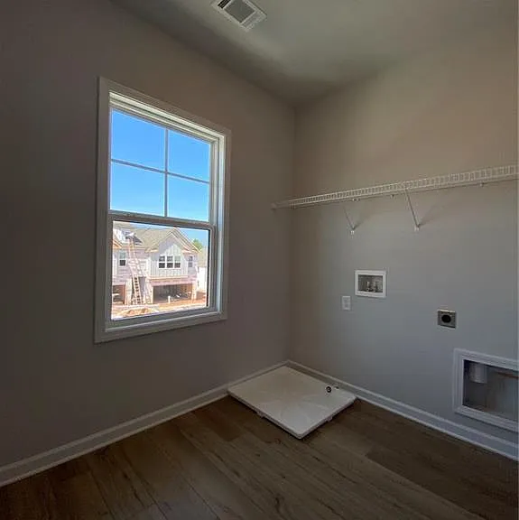 5037 Silver Fox Trl — Photo 31