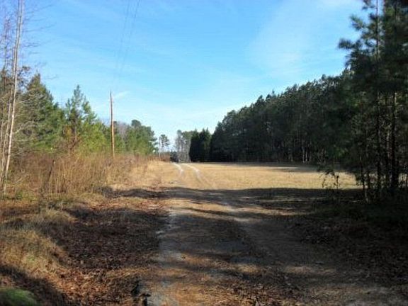 3rd image of 139 Harley Ln