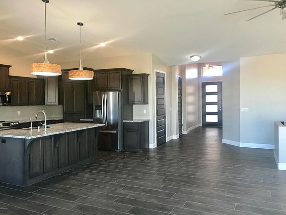 4th image of 3135 Silversmith Dr