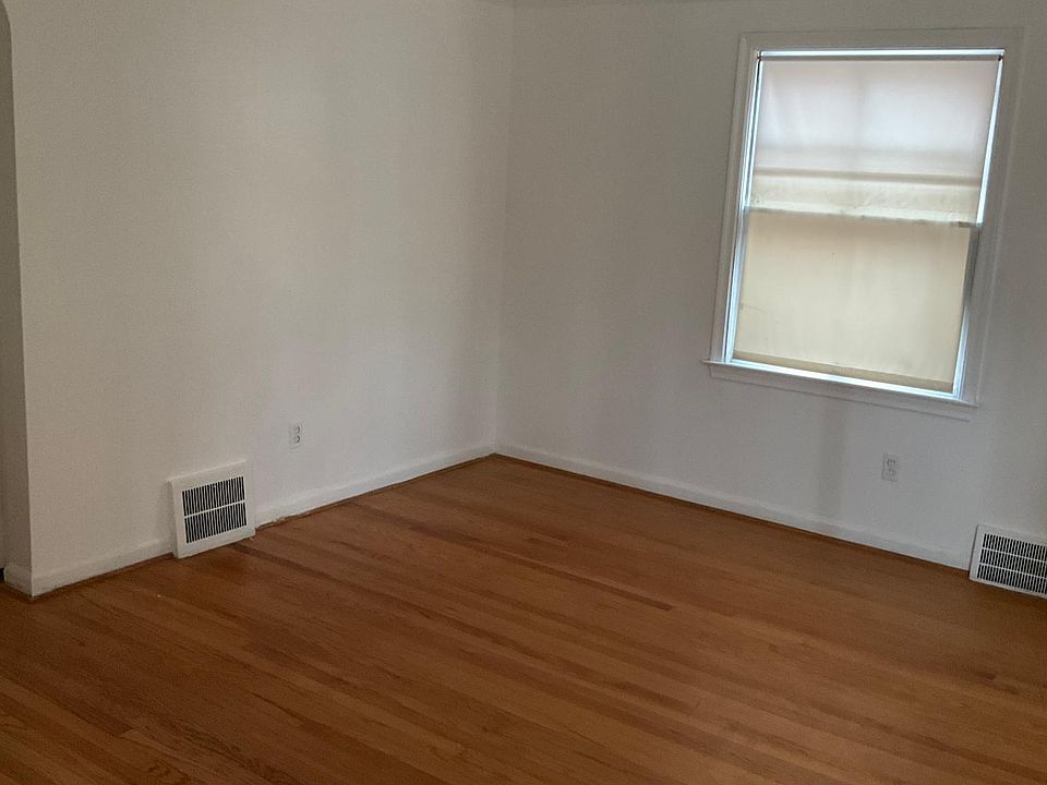 1st image of 20481 Hanna Ave